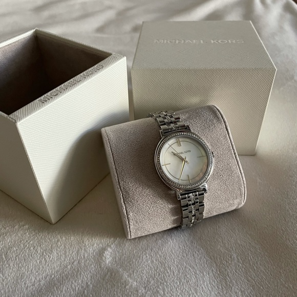 Michael Kors Watch Mother of Pearl Stainless - Picture 2 of 6